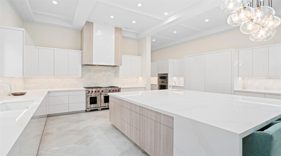 GOLDEN OAK, Florida 32836, 5 Bedrooms Bedrooms, ,6 BathroomsBathrooms,Residential,For Sale,AUTUMN MIST LN,0,MFRO6339148