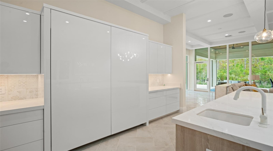 GOLDEN OAK, Florida 32836, 5 Bedrooms Bedrooms, ,6 BathroomsBathrooms,Residential,For Sale,AUTUMN MIST LN,0,MFRO6339148