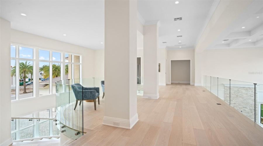 GOLDEN OAK, Florida 32836, 5 Bedrooms Bedrooms, ,6 BathroomsBathrooms,Residential,For Sale,AUTUMN MIST LN,0,MFRO6339148