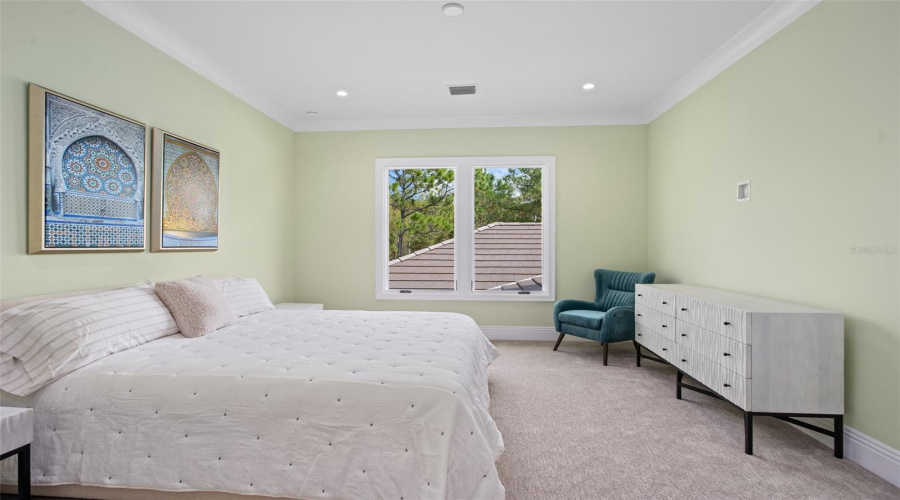 GOLDEN OAK, Florida 32836, 5 Bedrooms Bedrooms, ,6 BathroomsBathrooms,Residential,For Sale,AUTUMN MIST LN,0,MFRO6339148