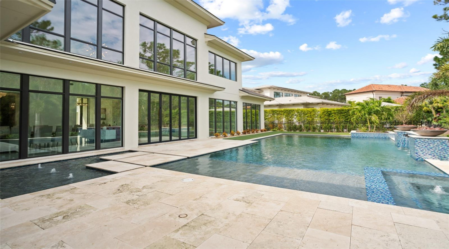 GOLDEN OAK, Florida 32836, 5 Bedrooms Bedrooms, ,6 BathroomsBathrooms,Residential,For Sale,AUTUMN MIST LN,0,MFRO6339148