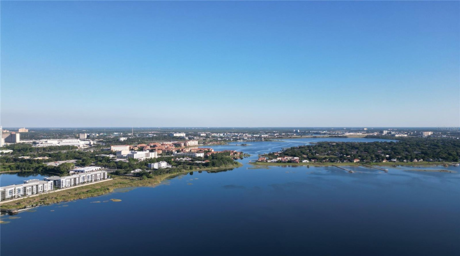 ORLANDO, Florida 32836, 3 Bedrooms Bedrooms, ,2 BathroomsBathrooms,Residential,For Sale,THE ESPLANADE,0,MFRO6300560