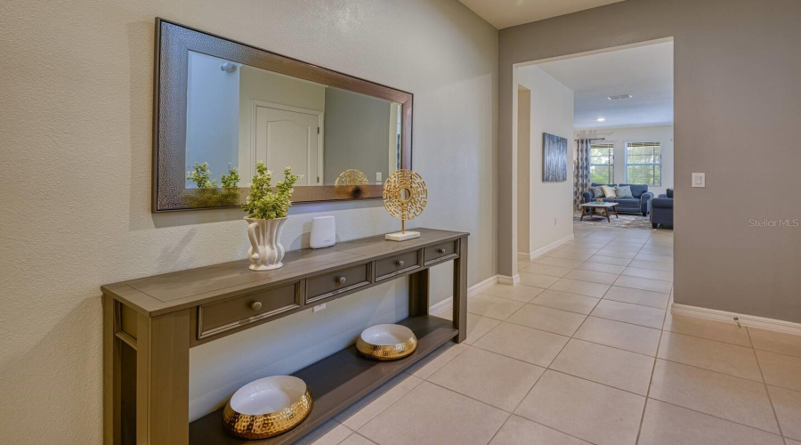 DAVENPORT, Florida 33837, 6 Bedrooms Bedrooms, ,5 BathroomsBathrooms,Residential,For Sale,BROAD OAK,0,MFRO6285366