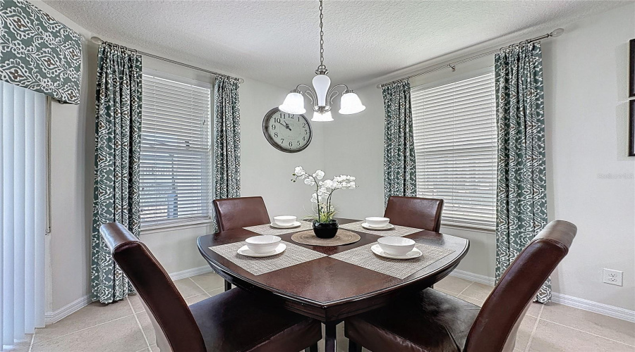 DAVENPORT, Florida 33896, 4 Bedrooms Bedrooms, ,3 BathroomsBathrooms,Residential,For Sale,YORKSHIRE,0,MFRS5128265