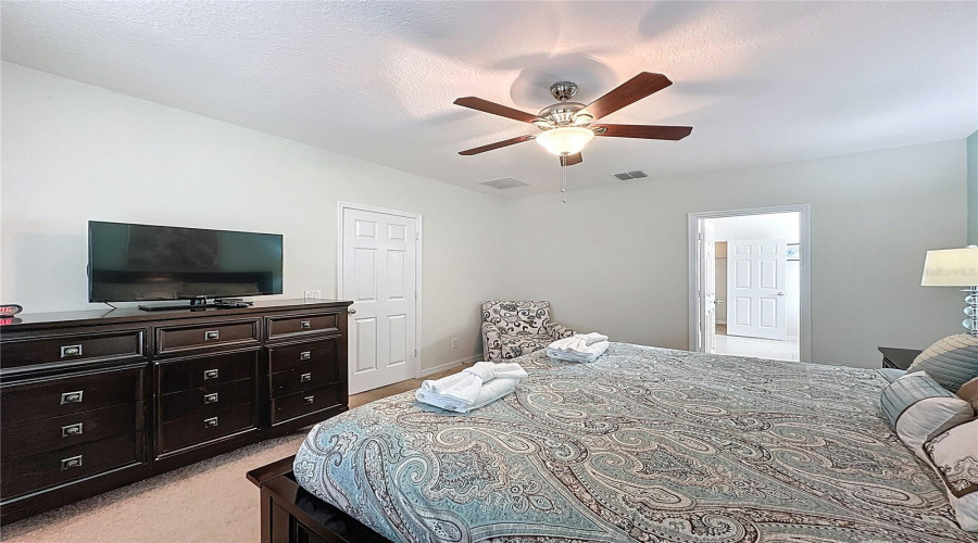 DAVENPORT, Florida 33896, 4 Bedrooms Bedrooms, ,3 BathroomsBathrooms,Residential,For Sale,YORKSHIRE,0,MFRS5128265