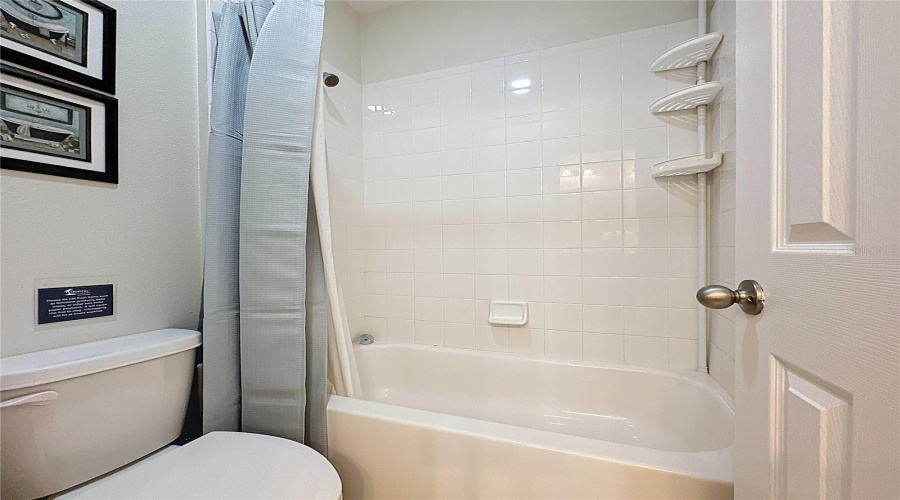 DAVENPORT, Florida 33896, 4 Bedrooms Bedrooms, ,3 BathroomsBathrooms,Residential,For Sale,YORKSHIRE,0,MFRS5128265