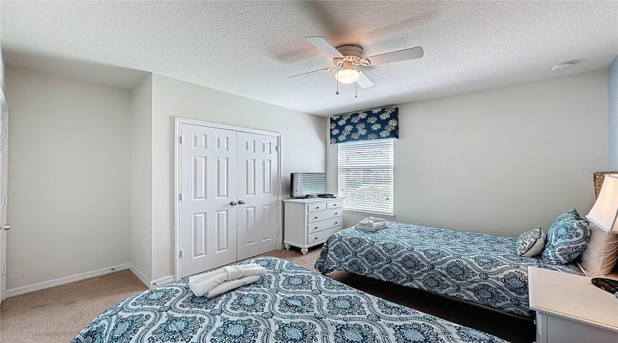DAVENPORT, Florida 33896, 4 Bedrooms Bedrooms, ,3 BathroomsBathrooms,Residential,For Sale,YORKSHIRE,0,MFRS5128265