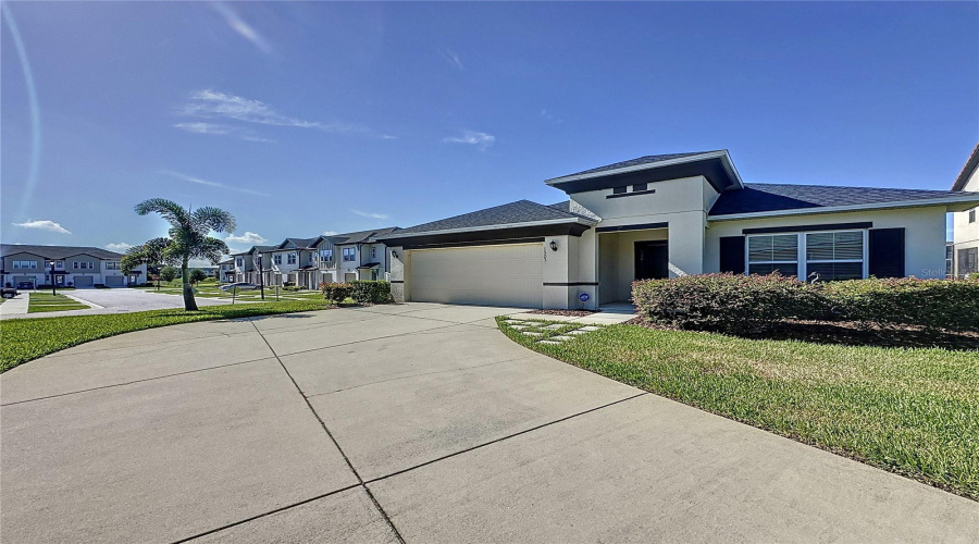 DAVENPORT, Florida 33896, 4 Bedrooms Bedrooms, ,3 BathroomsBathrooms,Residential,For Sale,YORKSHIRE,0,MFRS5128265