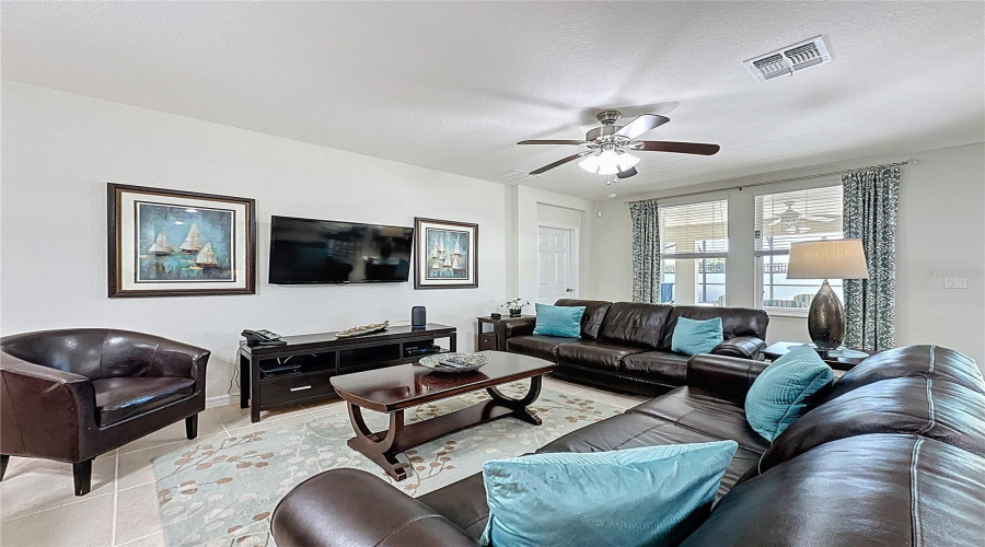 DAVENPORT, Florida 33896, 4 Bedrooms Bedrooms, ,3 BathroomsBathrooms,Residential,For Sale,YORKSHIRE,0,MFRS5128265