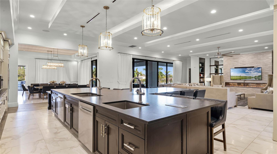 REUNION, Florida 34747, 16 Bedrooms Bedrooms, ,18 BathroomsBathrooms,Residential,For Sale,GRAND TRAVERSE,0,MFRO6288561