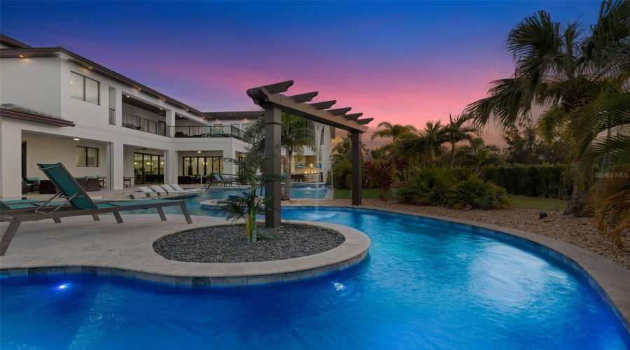 REUNION, Florida 34747, 16 Bedrooms Bedrooms, ,18 BathroomsBathrooms,Residential,For Sale,GRAND TRAVERSE,0,MFRO6288561