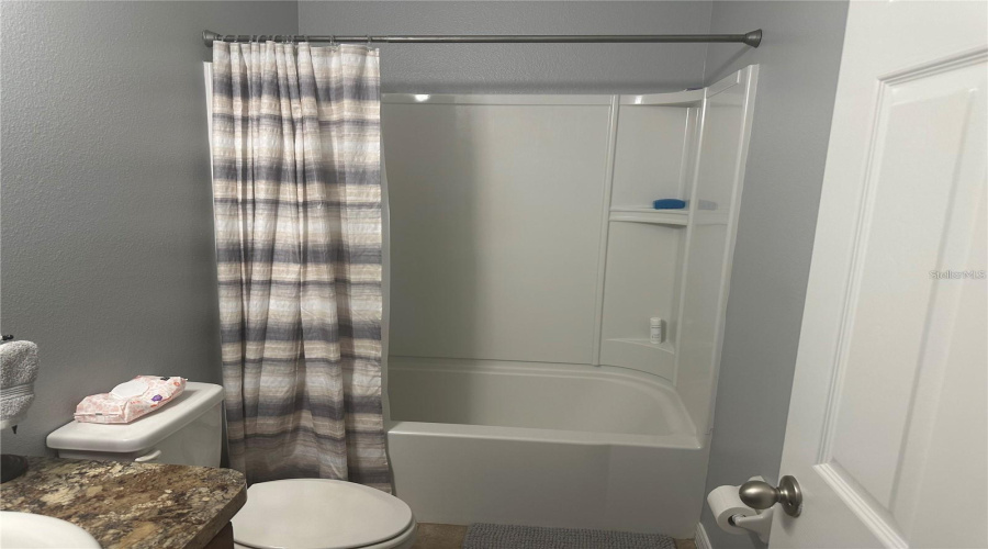 DAVENPORT, Florida 33837, 5 Bedrooms Bedrooms, ,3 BathroomsBathrooms,Residential,For Sale,HIGHLAND MEADOWS,0,MFRO6340312