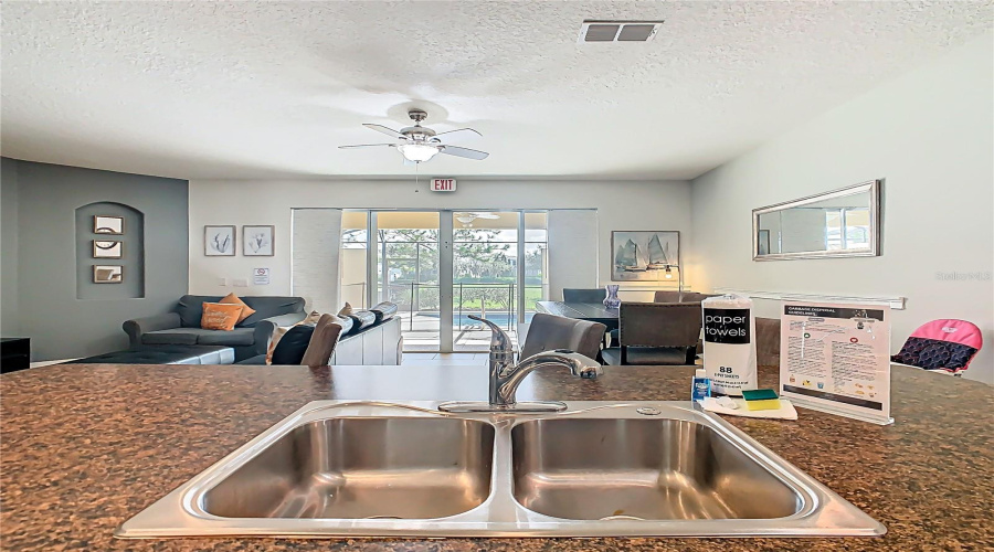 DAVENPORT, Florida 33837, 4 Bedrooms Bedrooms, ,3 BathroomsBathrooms,Residential,For Sale,TERRASONESTA,0,MFRO6340618