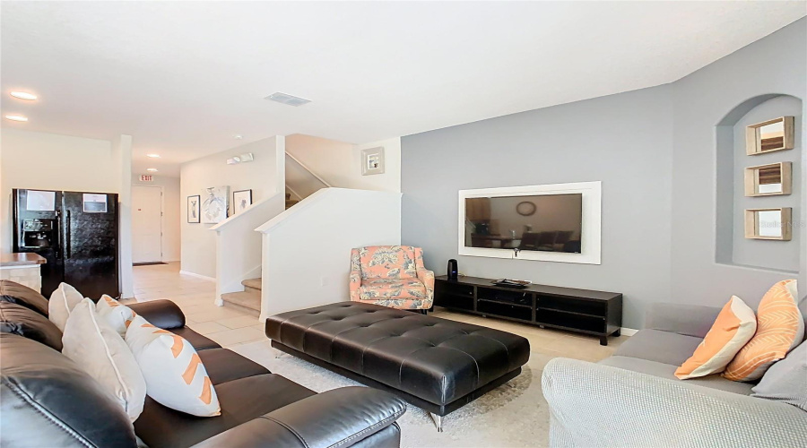 DAVENPORT, Florida 33837, 4 Bedrooms Bedrooms, ,3 BathroomsBathrooms,Residential,For Sale,TERRASONESTA,0,MFRO6340618