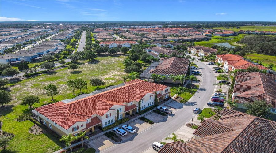 DAVENPORT, Florida 33837, 4 Bedrooms Bedrooms, ,3 BathroomsBathrooms,Residential,For Sale,TERRASONESTA,0,MFRO6340618