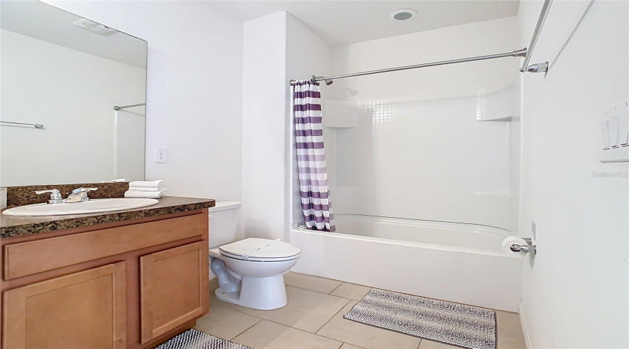 DAVENPORT, Florida 33837, 4 Bedrooms Bedrooms, ,3 BathroomsBathrooms,Residential,For Sale,TERRASONESTA,0,MFRO6340618