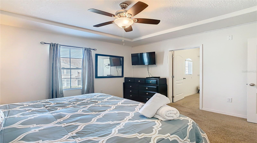 DAVENPORT, Florida 33837, 4 Bedrooms Bedrooms, ,3 BathroomsBathrooms,Residential,For Sale,TERRASONESTA,0,MFRO6340618