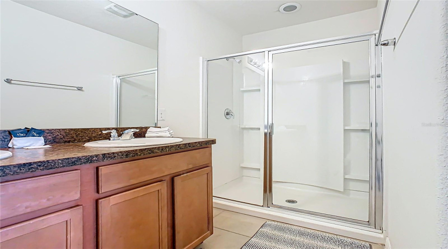 DAVENPORT, Florida 33837, 4 Bedrooms Bedrooms, ,3 BathroomsBathrooms,Residential,For Sale,TERRASONESTA,0,MFRO6340618
