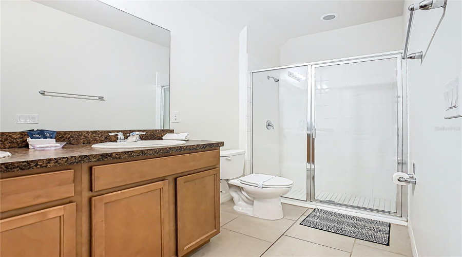 DAVENPORT, Florida 33837, 4 Bedrooms Bedrooms, ,3 BathroomsBathrooms,Residential,For Sale,TERRASONESTA,0,MFRO6340618