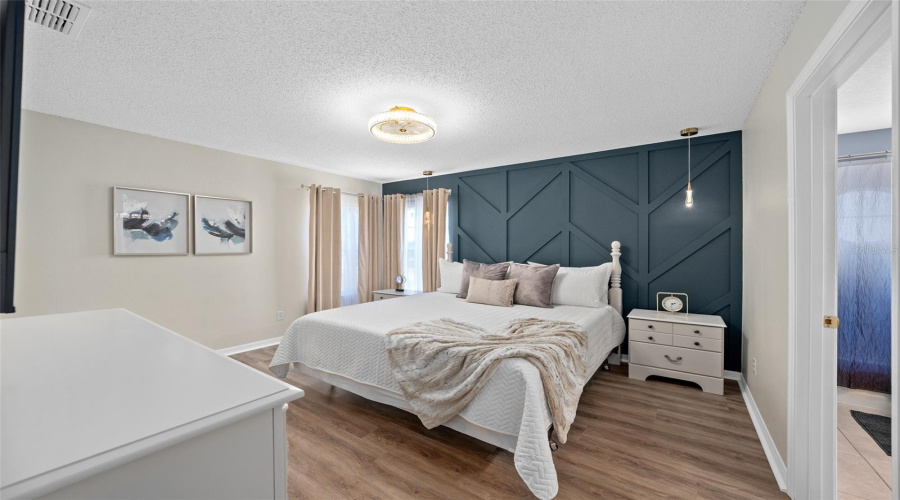 KISSIMMEE, Florida 34747, 7 Bedrooms Bedrooms, ,4 BathroomsBathrooms,Residential,For Sale,OASIS KEY,0,MFRO6338488