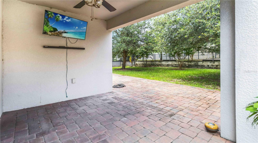 DAVENPORT, Florida 33896, 4 Bedrooms Bedrooms, ,3 BathroomsBathrooms,Residential,For Sale,MOSS CREEK,0,MFRS5133811