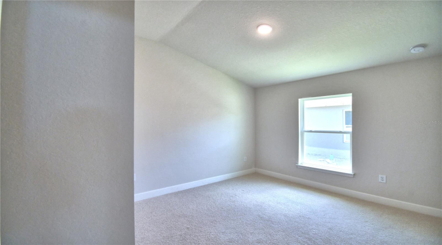 DAVENPORT, Florida 33837, 3 Bedrooms Bedrooms, ,2 BathroomsBathrooms,Residential,For Sale,BERRY,0,MFRP4931127