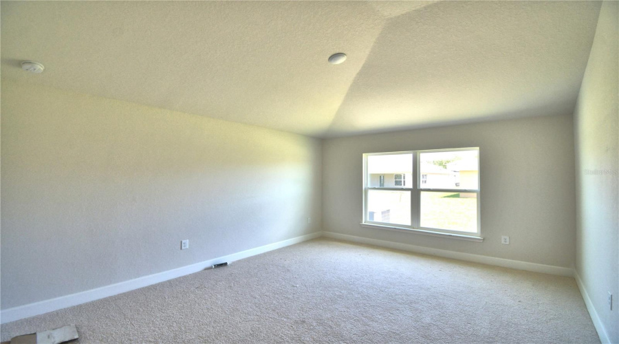 DAVENPORT, Florida 33837, 3 Bedrooms Bedrooms, ,2 BathroomsBathrooms,Residential,For Sale,BERRY,0,MFRP4931127