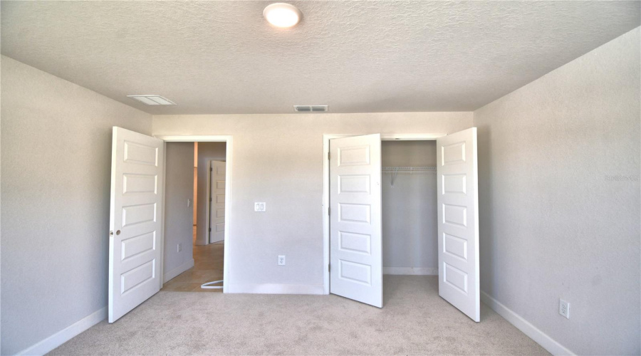 DAVENPORT, Florida 33837, 3 Bedrooms Bedrooms, ,2 BathroomsBathrooms,Residential,For Sale,BERRY,0,MFRP4931127