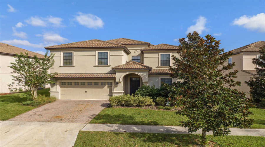 DAVENPORT, Florida 33896, 8 Bedrooms Bedrooms, ,5 BathroomsBathrooms,Residential,For Sale,BELLE TERRE,0,MFRO6340743