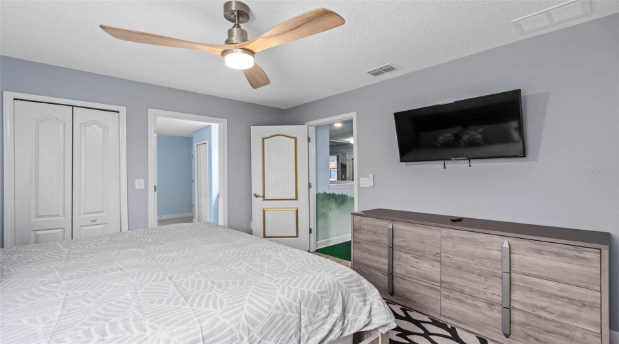 DAVENPORT, Florida 33896, 8 Bedrooms Bedrooms, ,5 BathroomsBathrooms,Residential,For Sale,BELLE TERRE,0,MFRO6340743