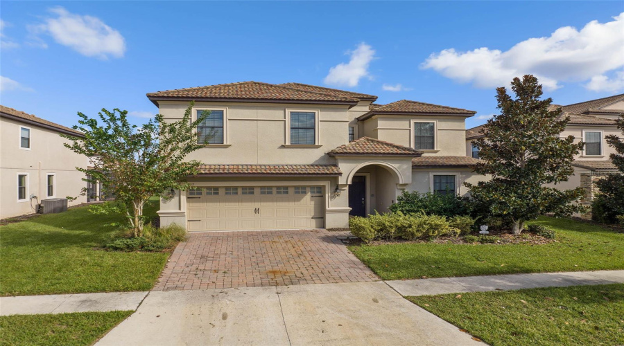 DAVENPORT, Florida 33896, 8 Bedrooms Bedrooms, ,5 BathroomsBathrooms,Residential,For Sale,BELLE TERRE,0,MFRO6340743