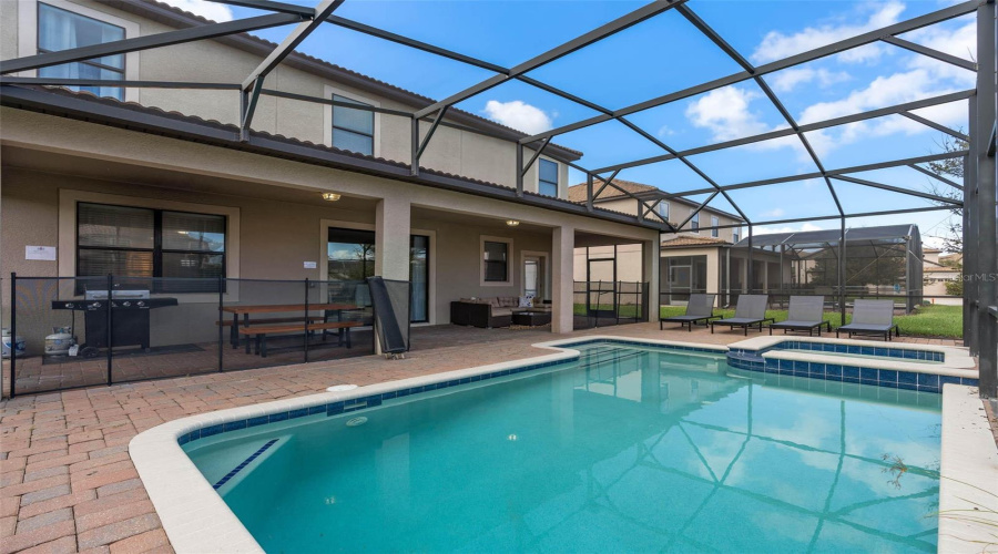 DAVENPORT, Florida 33896, 8 Bedrooms Bedrooms, ,5 BathroomsBathrooms,Residential,For Sale,BELLE TERRE,0,MFRO6340743
