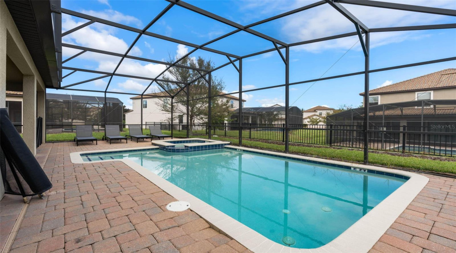 DAVENPORT, Florida 33896, 8 Bedrooms Bedrooms, ,5 BathroomsBathrooms,Residential,For Sale,BELLE TERRE,0,MFRO6340743