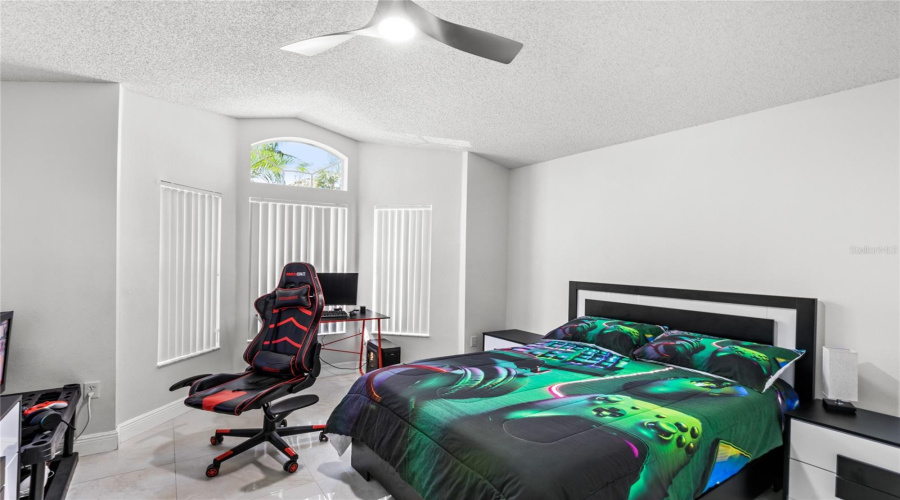 DAVENPORT, Florida 33837, 4 Bedrooms Bedrooms, ,3 BathroomsBathrooms,Residential,For Sale,TIVOLI,0,MFRO6291263