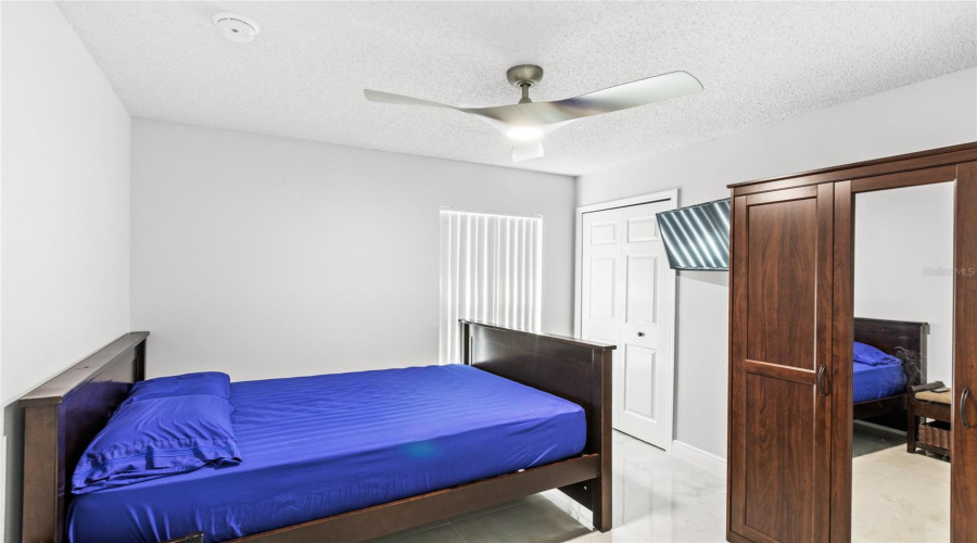 DAVENPORT, Florida 33837, 4 Bedrooms Bedrooms, ,3 BathroomsBathrooms,Residential,For Sale,TIVOLI,0,MFRO6291263