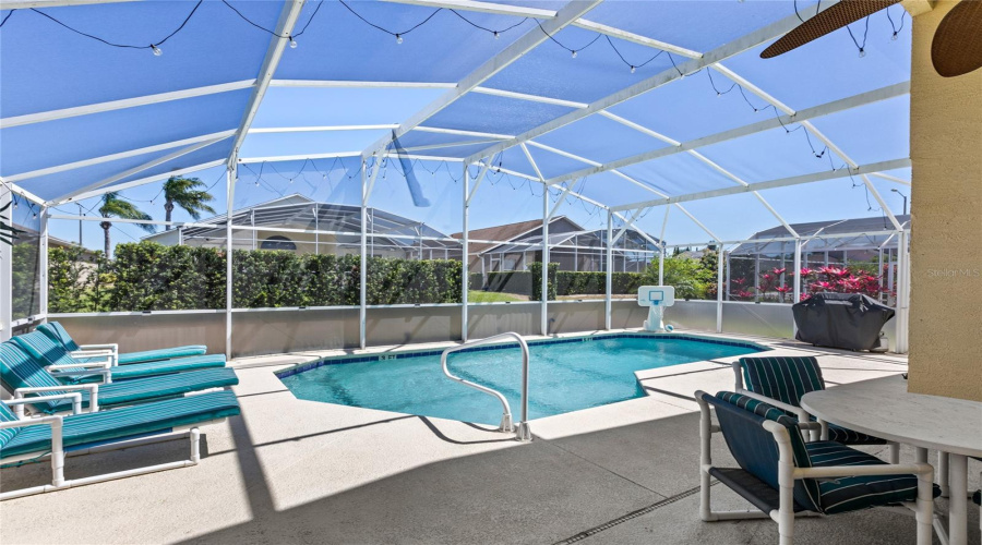 DAVENPORT, Florida 33837, 4 Bedrooms Bedrooms, ,3 BathroomsBathrooms,Residential,For Sale,TIVOLI,0,MFRO6291263