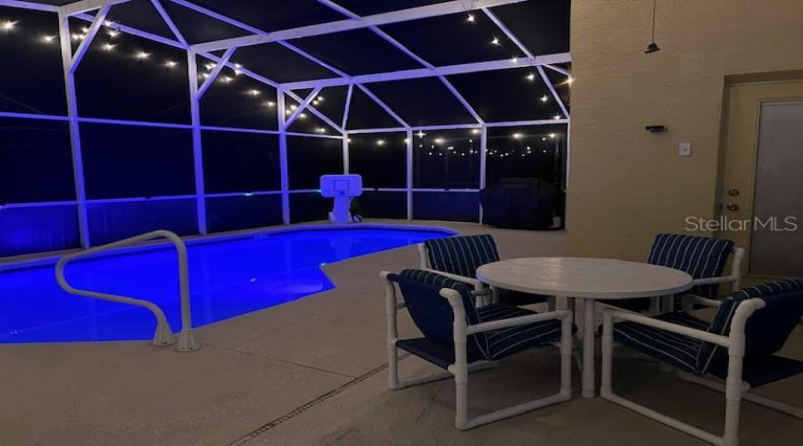 DAVENPORT, Florida 33837, 4 Bedrooms Bedrooms, ,3 BathroomsBathrooms,Residential,For Sale,TIVOLI,0,MFRO6291263