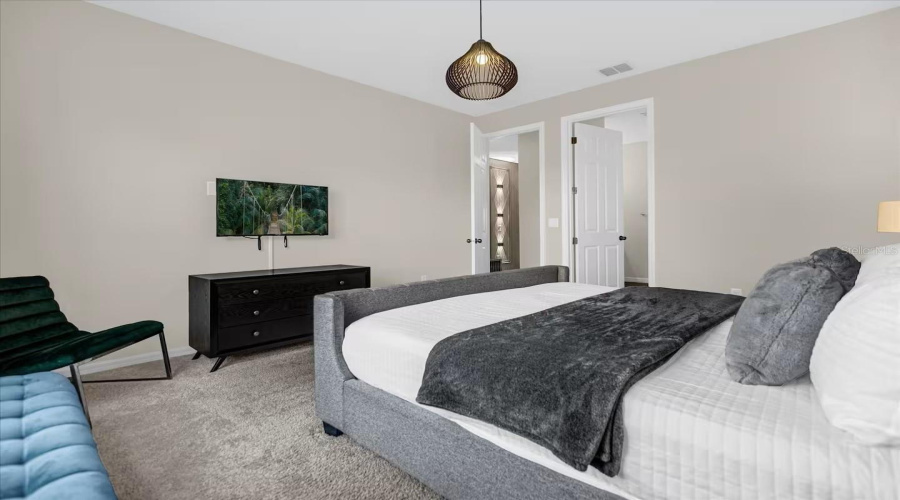 KISSIMMEE, Florida 34747, 9 Bedrooms Bedrooms, ,6 BathroomsBathrooms,Residential,For Sale,NASSAU POINT,0,MFRO6340869