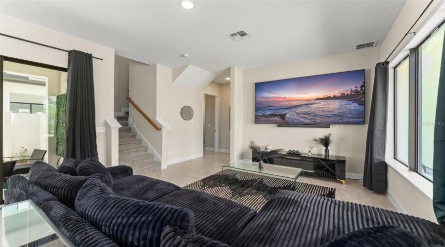 DAVENPORT, Florida 33896, 4 Bedrooms Bedrooms, ,3 BathroomsBathrooms,Residential,For Sale,VILLA DOMANI,0,MFRO6340767