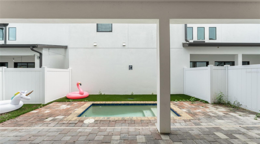 DAVENPORT, Florida 33896, 4 Bedrooms Bedrooms, ,3 BathroomsBathrooms,Residential,For Sale,VILLA DOMANI,0,MFRO6340767