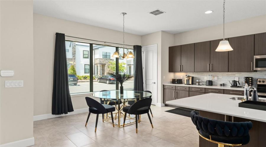 DAVENPORT, Florida 33896, 4 Bedrooms Bedrooms, ,3 BathroomsBathrooms,Residential,For Sale,VILLA DOMANI,0,MFRO6340767