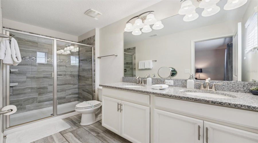 DAVENPORT, Florida 33837, 6 Bedrooms Bedrooms, ,5 BathroomsBathrooms,Residential,For Sale,SOLTERRA,0,MFRS5121088