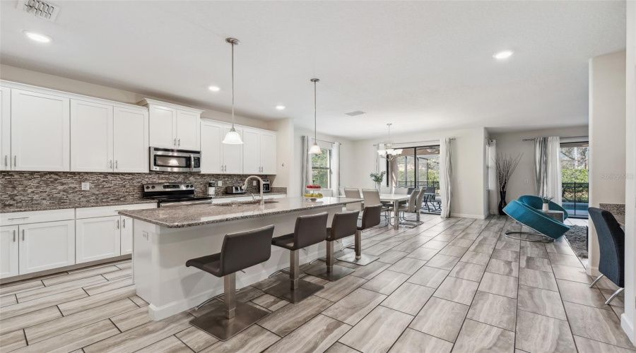 DAVENPORT, Florida 33837, 6 Bedrooms Bedrooms, ,5 BathroomsBathrooms,Residential,For Sale,SOLTERRA,0,MFRS5121088
