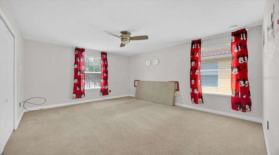 KISSIMMEE, Florida 34747, 5 Bedrooms Bedrooms, ,5 BathroomsBathrooms,Residential,For Sale,BANANA PALM,0,MFRS5133819