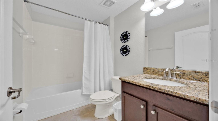 KISSIMMEE, Florida 34747, 5 Bedrooms Bedrooms, ,5 BathroomsBathrooms,Residential,For Sale,BANANA PALM,0,MFRS5133819