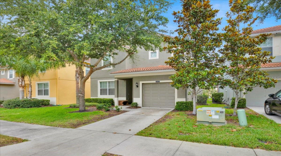 KISSIMMEE, Florida 34747, 5 Bedrooms Bedrooms, ,5 BathroomsBathrooms,Residential,For Sale,BANANA PALM,0,MFRS5133819