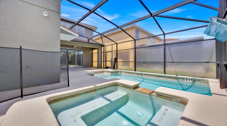 KISSIMMEE, Florida 34747, 5 Bedrooms Bedrooms, ,5 BathroomsBathrooms,Residential,For Sale,BANANA PALM,0,MFRS5133819