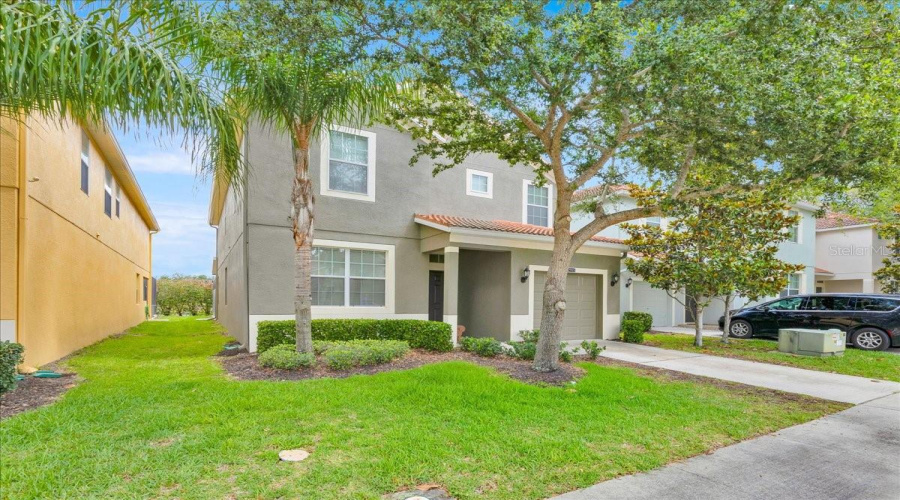 KISSIMMEE, Florida 34747, 5 Bedrooms Bedrooms, ,5 BathroomsBathrooms,Residential,For Sale,BANANA PALM,0,MFRS5133819
