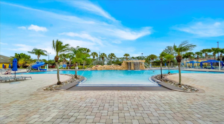KISSIMMEE, Florida 34747, 5 Bedrooms Bedrooms, ,5 BathroomsBathrooms,Residential,For Sale,BANANA PALM,0,MFRS5133819