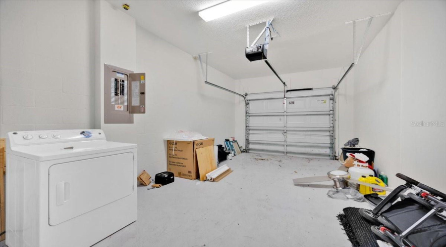 KISSIMMEE, Florida 34747, 5 Bedrooms Bedrooms, ,5 BathroomsBathrooms,Residential,For Sale,BANANA PALM,0,MFRS5133819